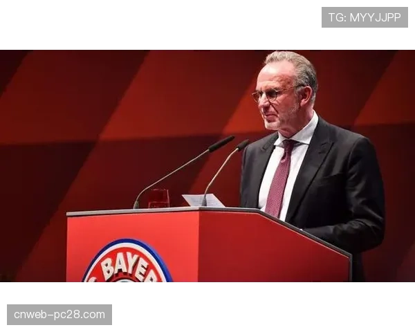 多特蒙德主席瓦茨克怒斥站席新规为-官僚主义-